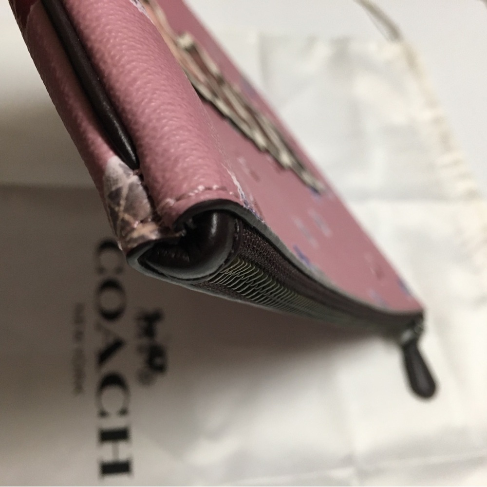 Coach Disney Large Wrislet Clutch Happy Pouch Glitter Pink - Picture 11 of 14